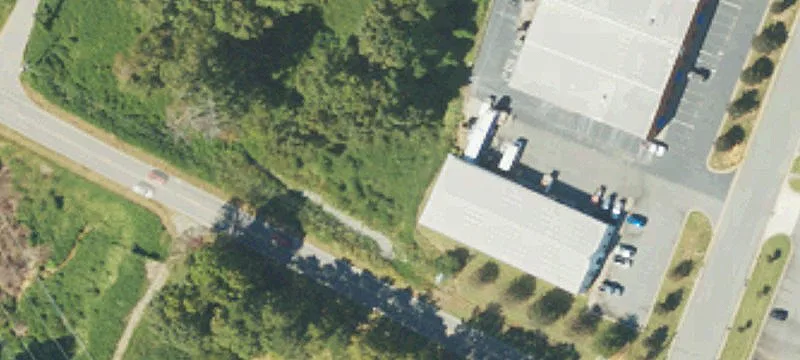 105 Commercial Dr