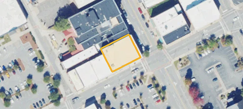 101 Main NW St