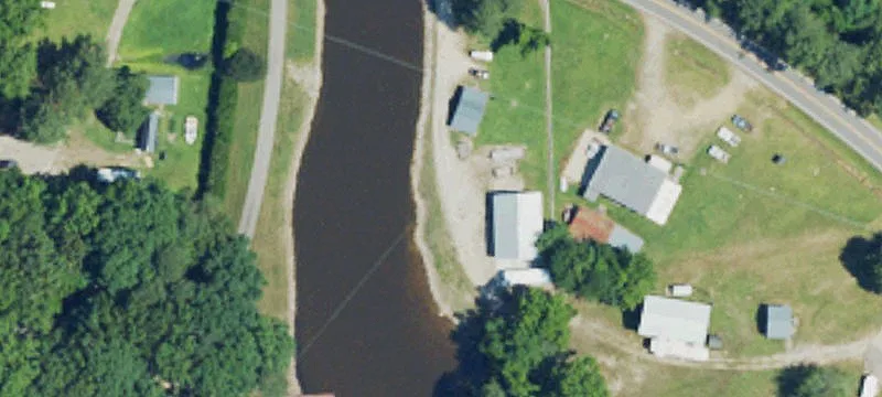 594 Carlyle Rd