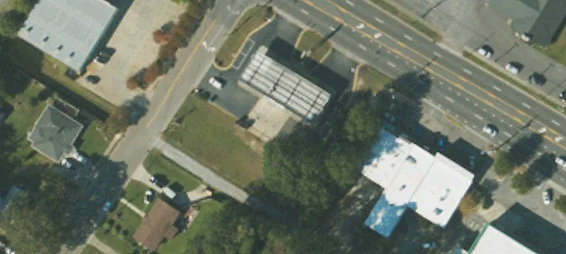3000 10th St