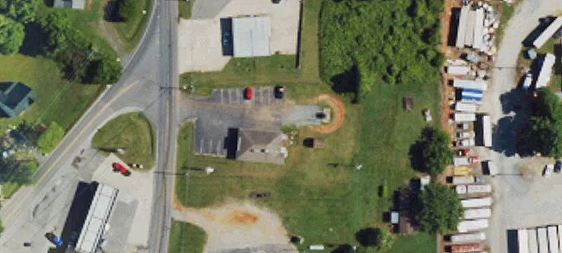 8532 Hillsville Rd