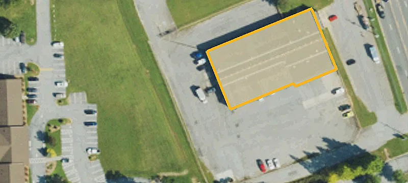 2579 Hendersonville Rd