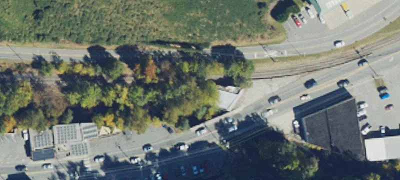 360 Main St