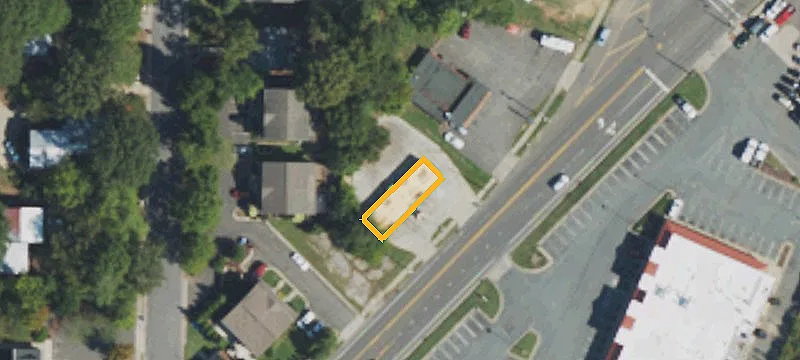 1204 University Dr