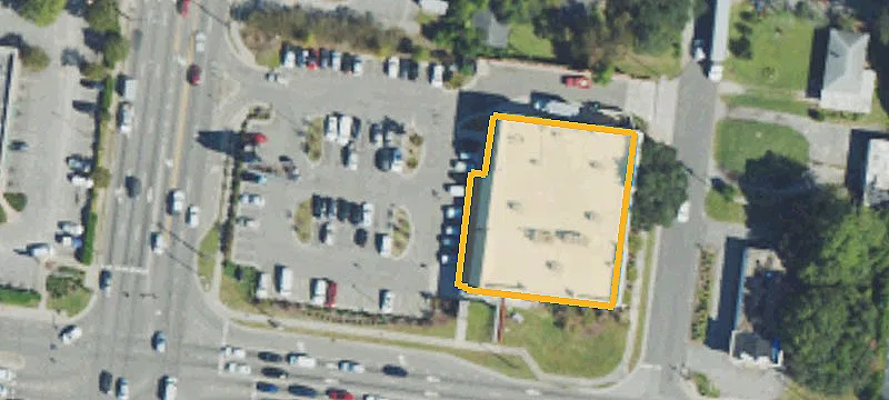 1437 College Rd