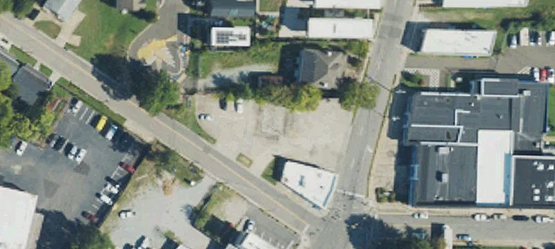 803 Mangum St