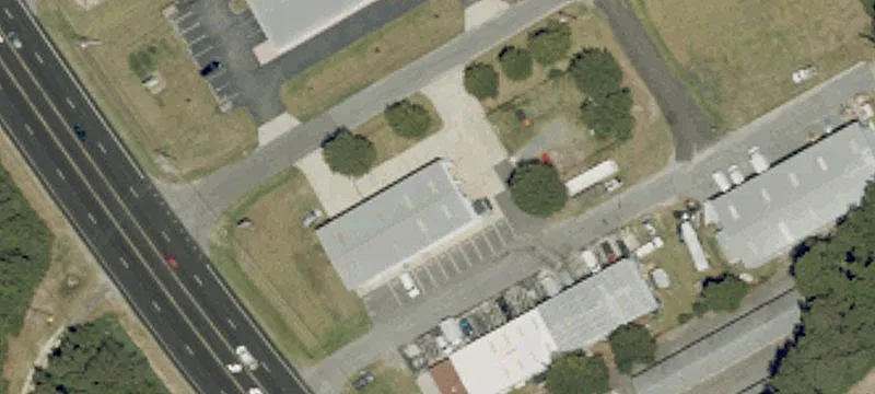 100 Shrs Ave