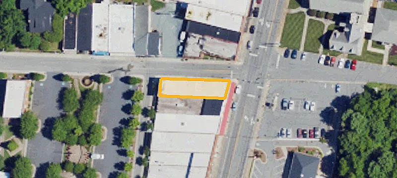 100 Main St