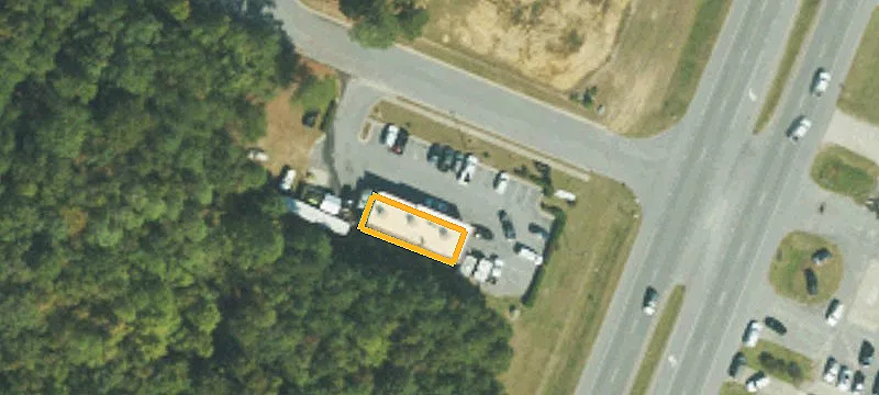 1915 Memorial Dr