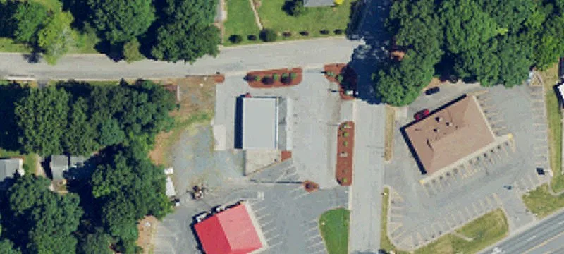 1204 Shamrock Rd