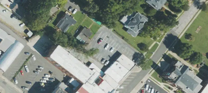 225 Main St