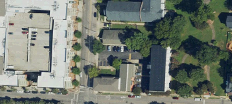 219  St