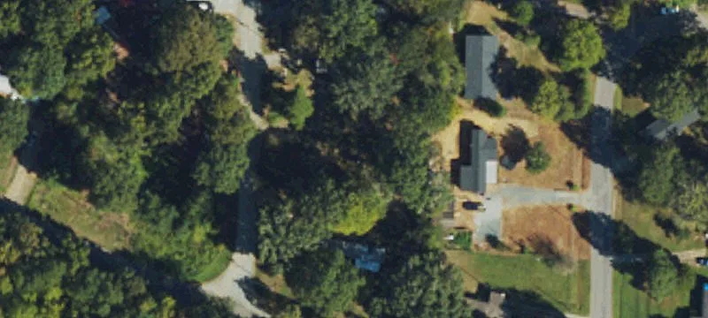 2402 Lannie Dr