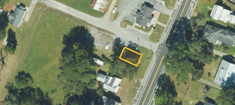 302 Main St