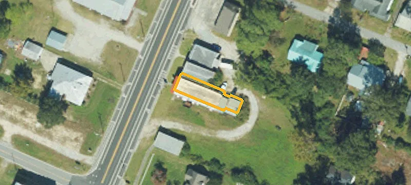 129 Main St