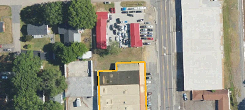 1905 Main St
