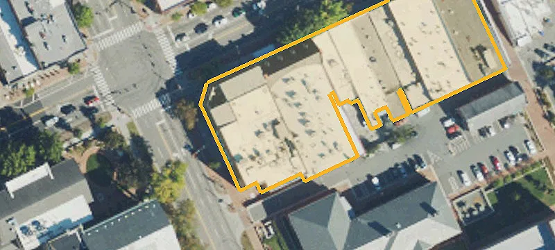 100 Franklin St
