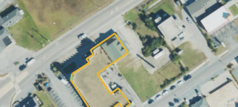 110 New Riv Dr