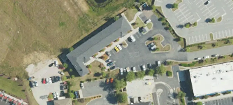 2201 Elder Ln