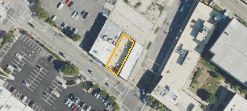 802 Main St