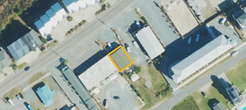 602 New Riv Dr