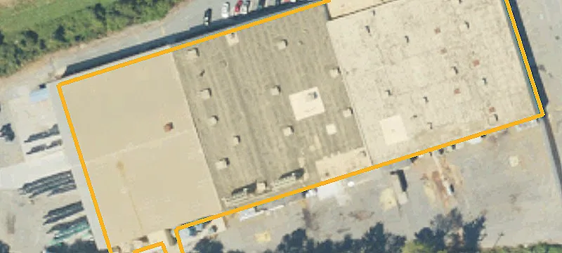 933 Meacham Rd