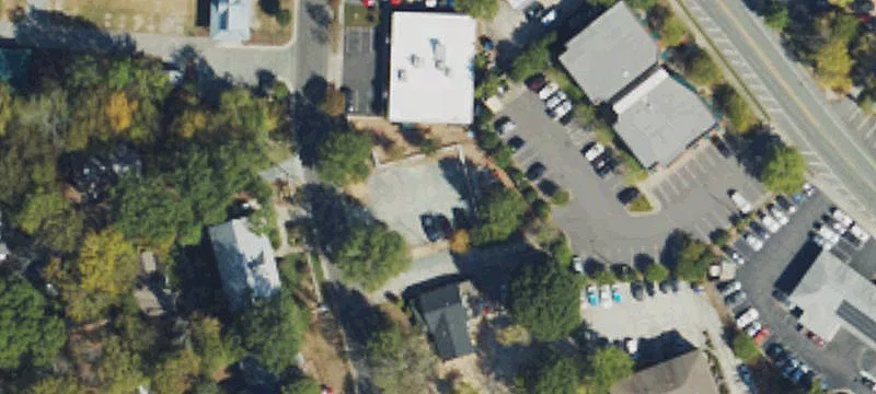 105 Laurel Ave