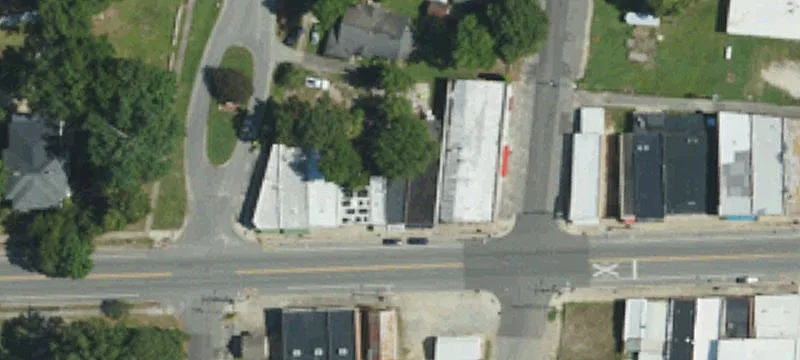 206 Main St
