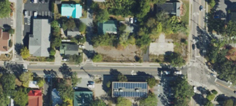 100 Ctr St