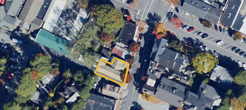 125 4th St
