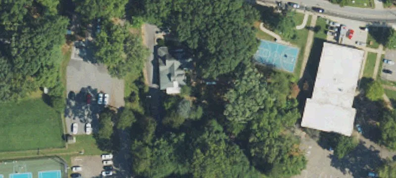 723 Fairview Rd