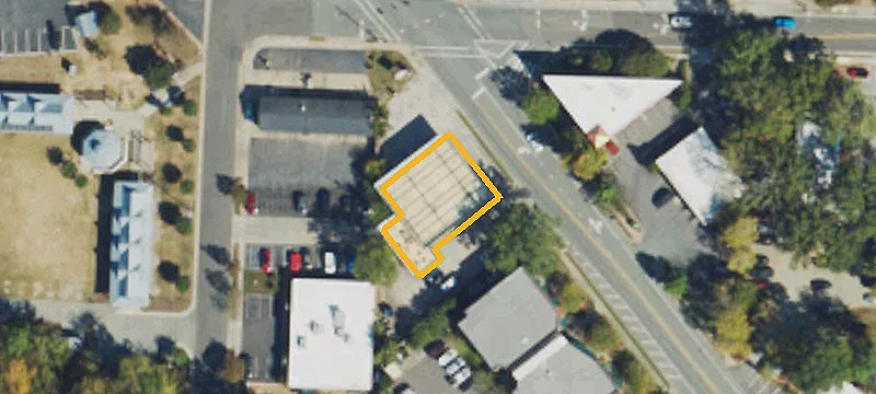 207 Main St