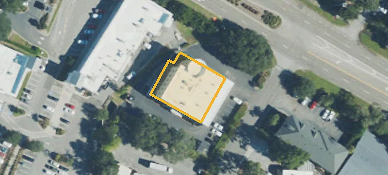 2002 Eastwood Rd, Unit 305