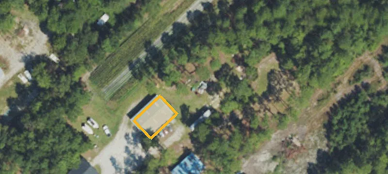 343 Sloop Pt Loop Rd