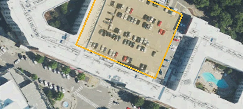 141 Park At N Hls St