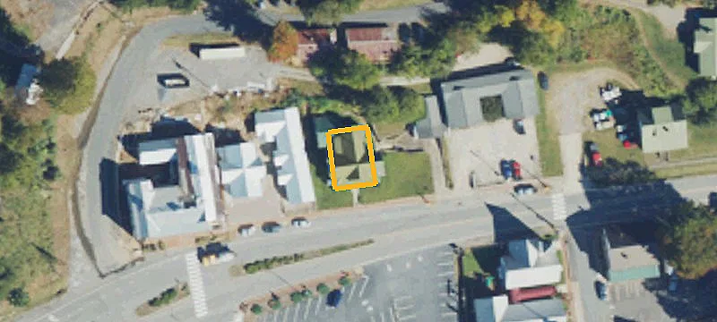 488 Haywood Rd