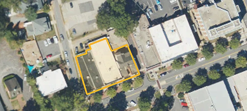 228 Broad St