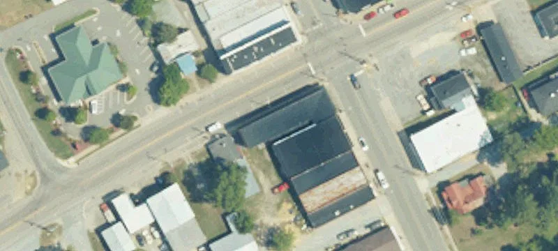 100 Main St
