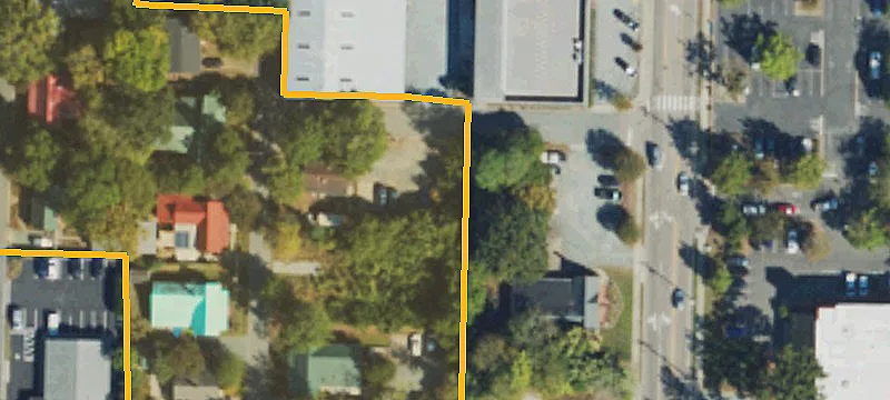 101 Short St