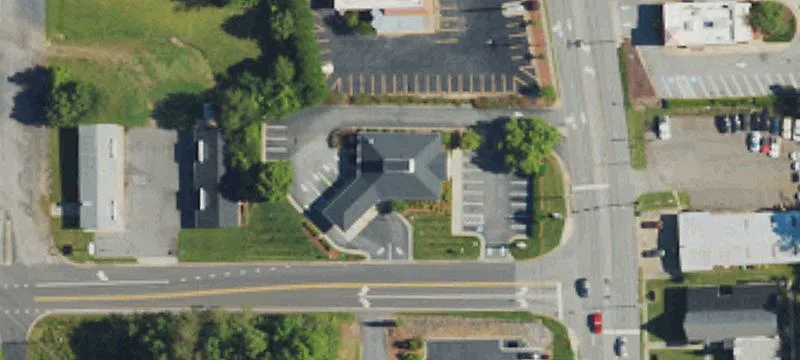 605 Hwy St