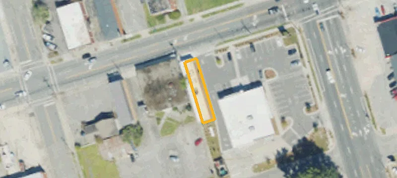 Main St
