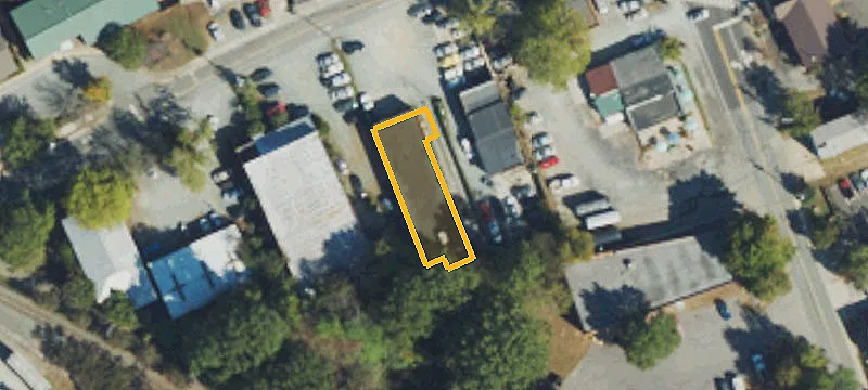 105 Brewer Ln