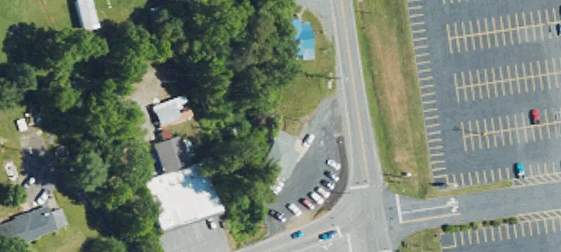 711 Main St