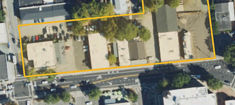 307 Main St