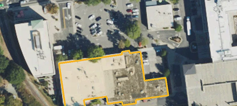 300 Main St Ste B