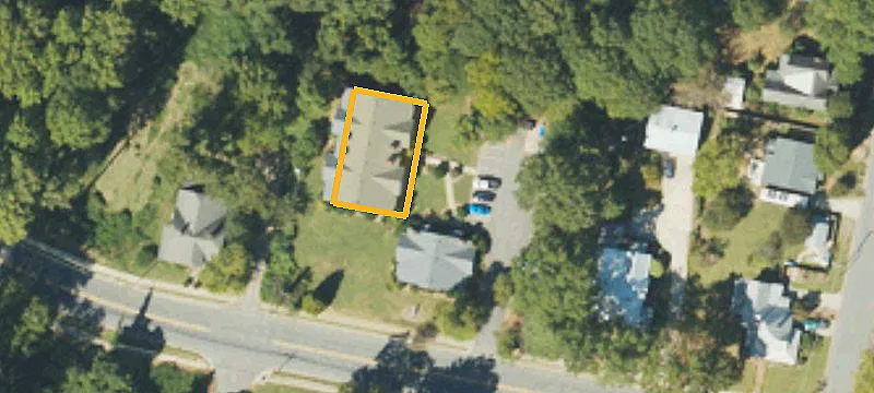302 Ctr Ave