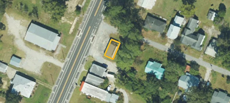 121 Main St