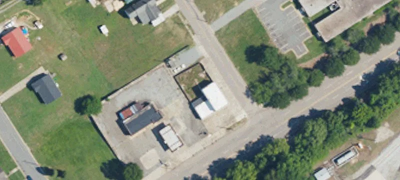 700 Salisbury Ave