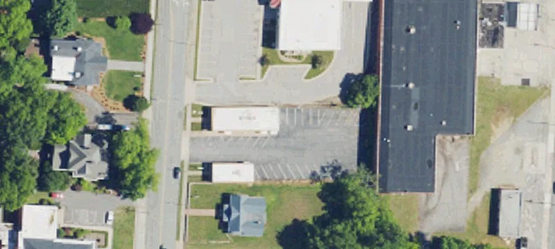 307 Main St