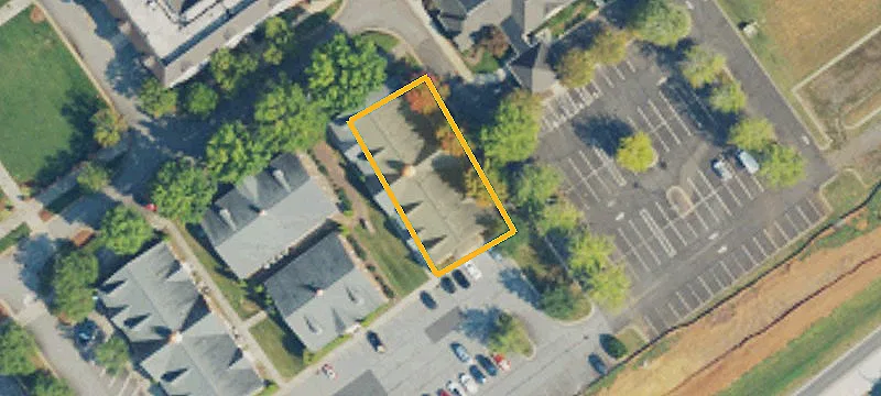 112 Kinderton Blvd